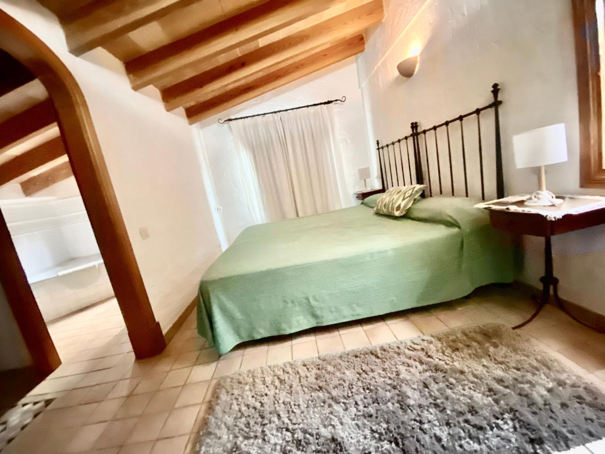 Puerto De Pollensa Villa: Mountain Retreat Near Apartment *