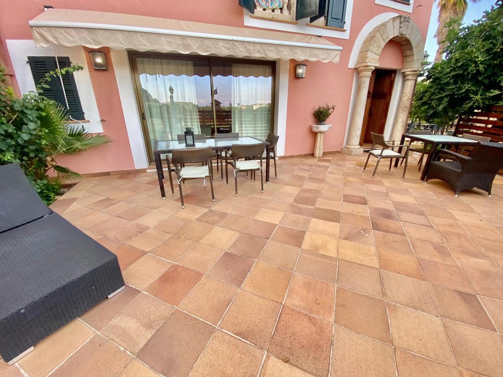Puerto De Pollensa And Apartments, With Private Mountain Ideal For Runners, Trailers,near Approximately 5 Minutes Walking, Unique Experience In A Ullal Old Typical Mallorca House With Private Mountain And Near To The Beac Apartamento Port de Pollença