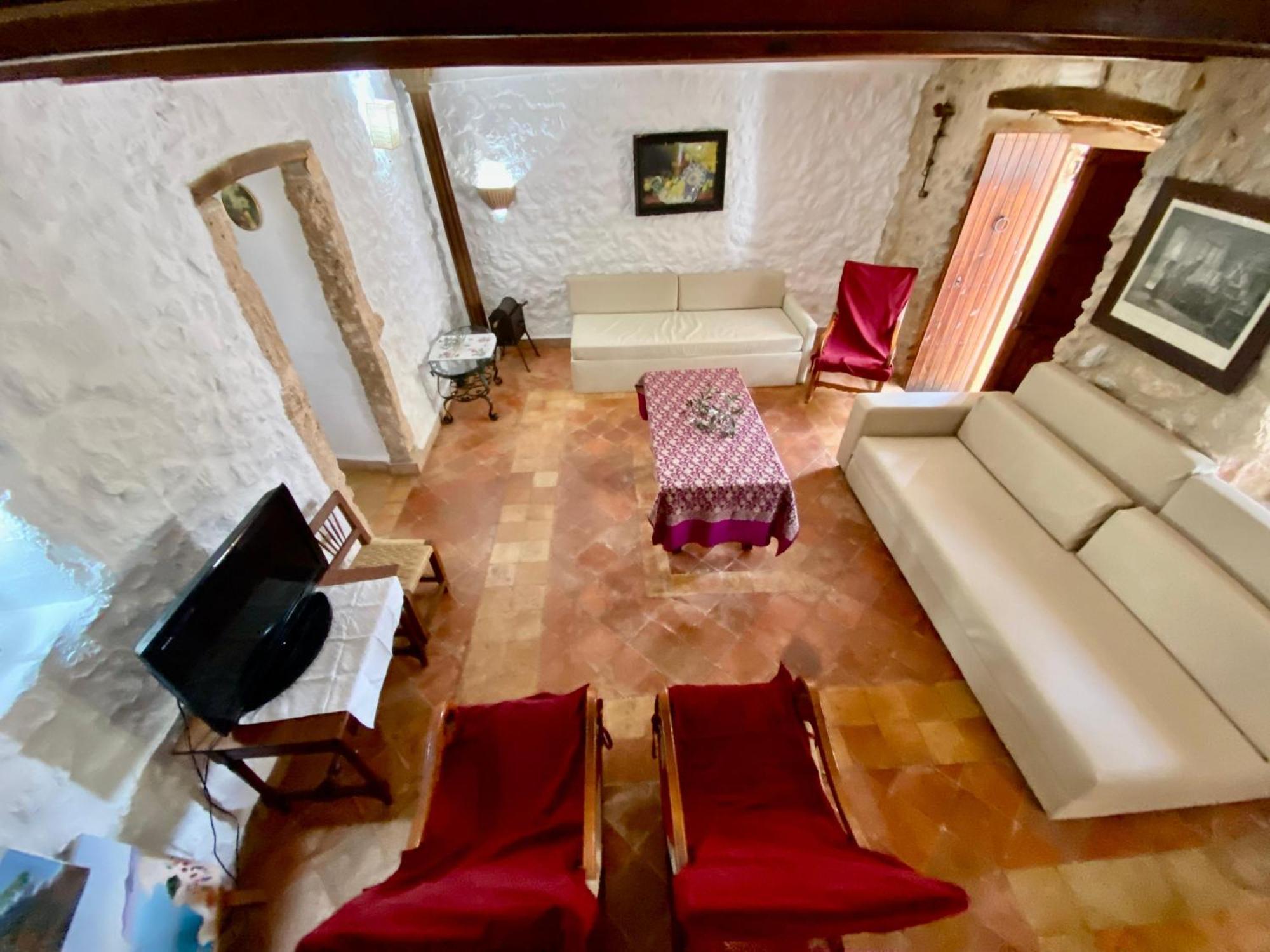 Puerto De Pollensa And Apartments, With Private Mountain Ideal For Runners, Trailers,near Approximately 5 Minutes Walking, Unique Experience In A Ullal Old Typical Mallorca House With Private Mountain And Near To The Beac Apartament