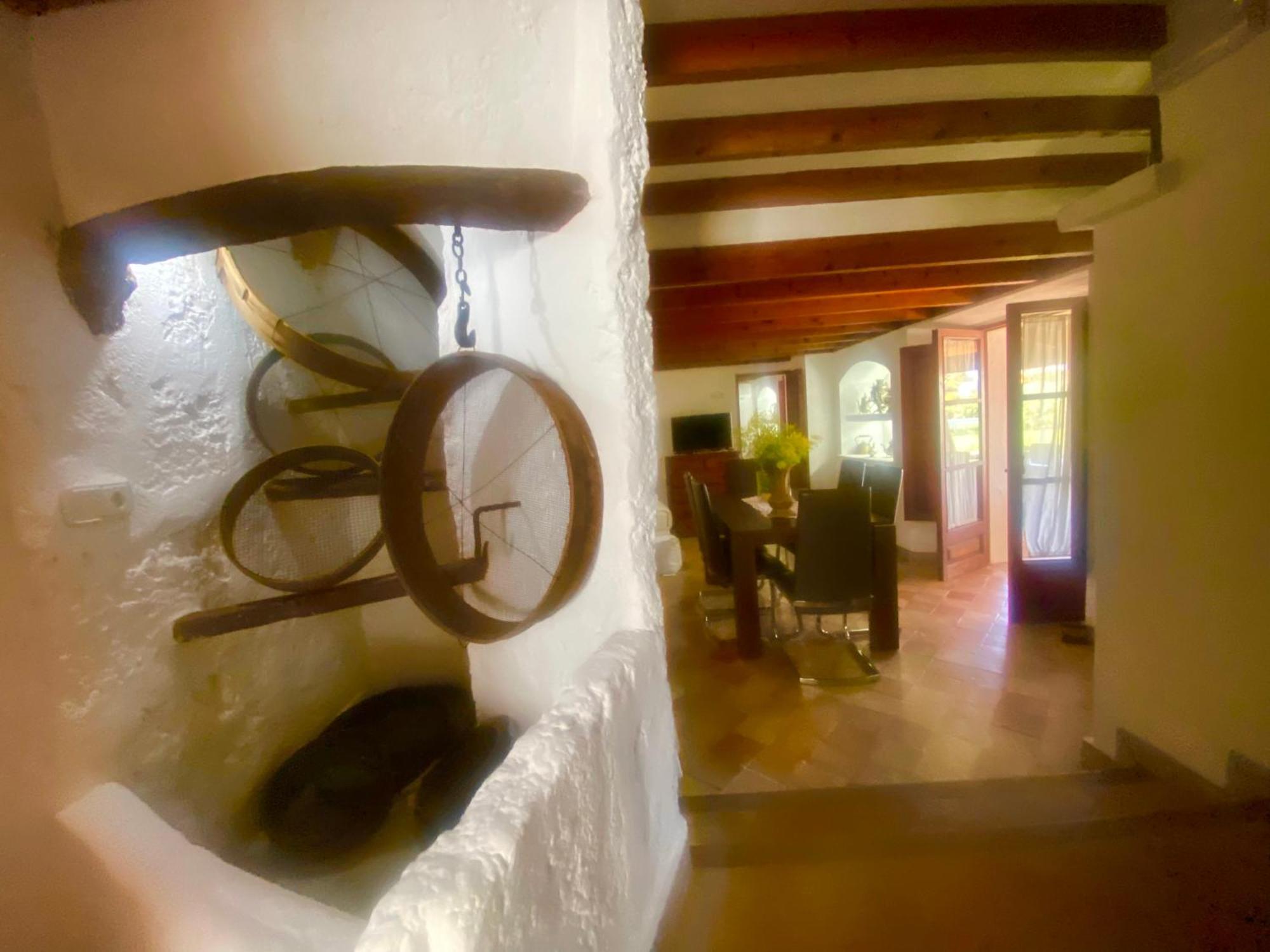 Apartment Ullal - Rural Charm Approx 73000 Meters And Outdoor Adventure Agritourism With Private Mountain Path Approximately 5 Minutes Walking From The Ideal For Relaxation