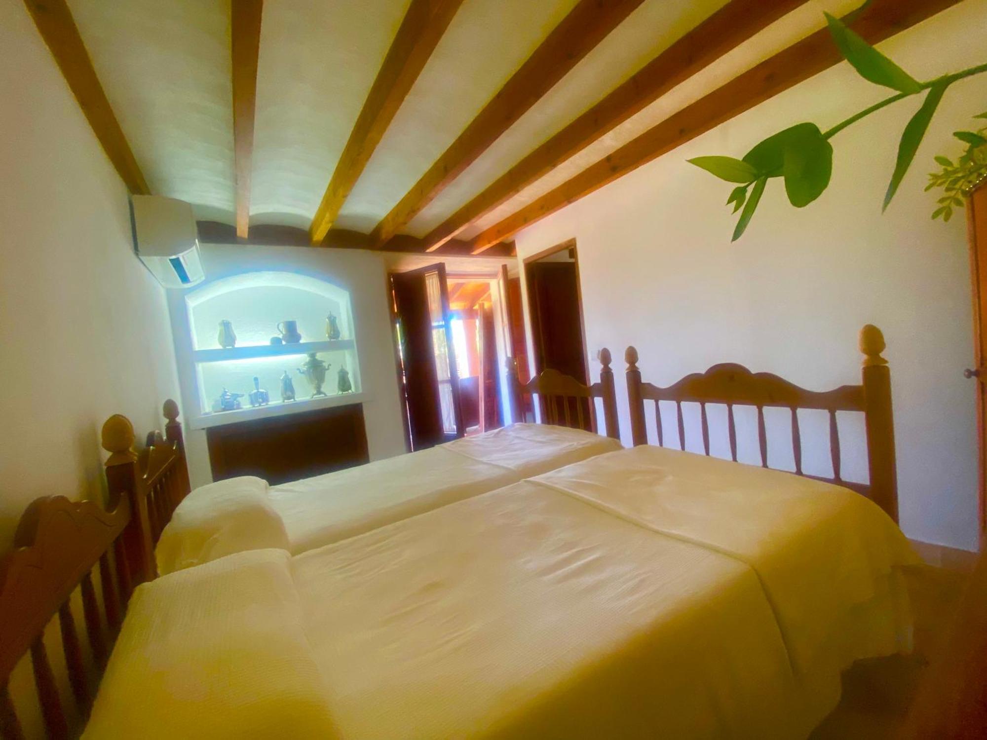 Apartment Ullal - Rural Charm Approx 73000 Meters And Outdoor Adventure Agritourism With Private Mountain Path Approximately 5 Minutes Walking From The Ideal For Relaxation *