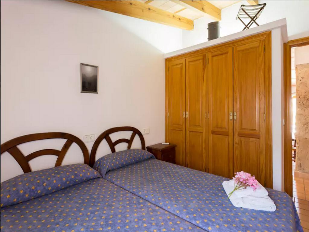 Puerto De Pollensa And Apartments, With Private Mountain Ideal For Runners, Trailers,near Approximately 5 Minutes Walking, Unique Experience In A Ullal Old Typical Mallorca House With Private Mountain And Near To The Beac Appartement Port de Pollença