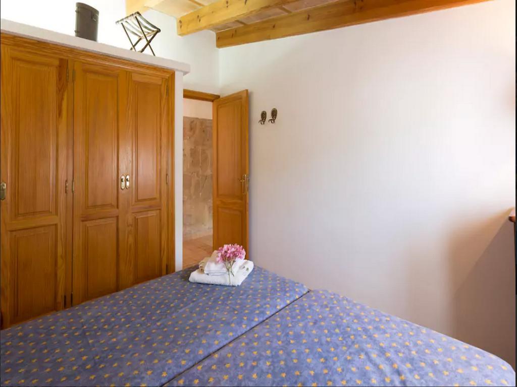 Apartamento Puerto De Pollensa And Apartments, With Private Mountain Ideal For Runners, Trailers,near Approximately 5 Minutes Walking, Unique Experience In A Ullal Old Typical Mallorca House With Private Mountain And Near To The Beac *